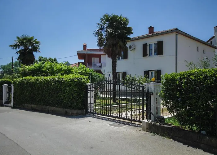 Appartamento Tosca With Parking